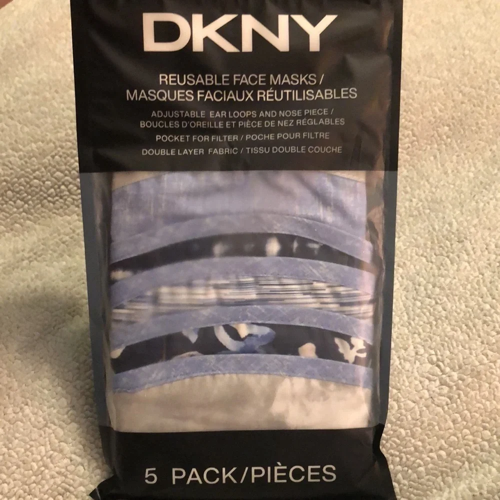 DKNY 5 pack face masks multi designs. Adjustable ear loops/nose piece. NWT